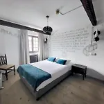 Hotel Rainha Santa Isabel - History