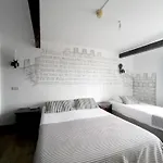 Rainha Santa Isabel - History Hotel Obidos