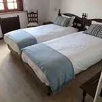 Rainha Santa Isabel - History Hotel
