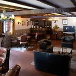 Rainha Santa Isabel - History Hotel 3*