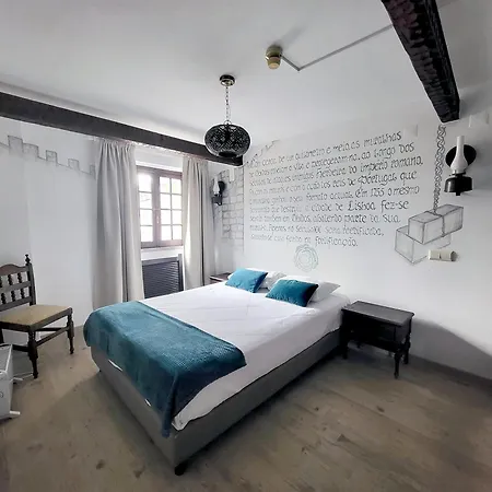 Hotell Rainha Santa Isabel - History