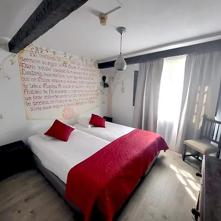 Hotell Rainha Santa Isabel - History 3*