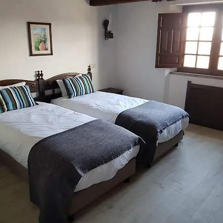 Rainha Santa Isabel - History Hotell 3*