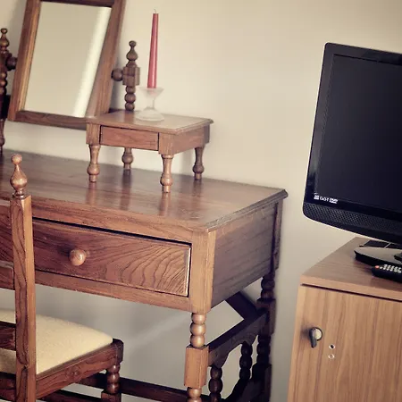 Rainha Santa Isabel - History 오비도스