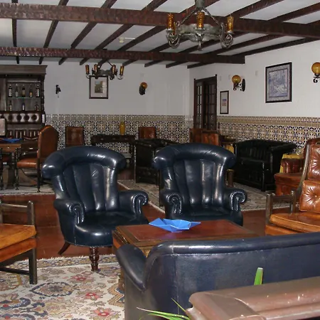 Rainha Santa Isabel - History Hotell 3*