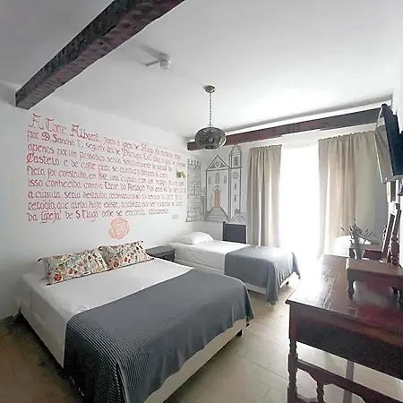 Rainha Santa Isabel - History Hotell 3*