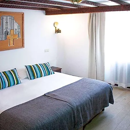 Rainha Santa Isabel - History Hotell