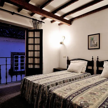 Hotel Rainha Santa Isabel - History 3*