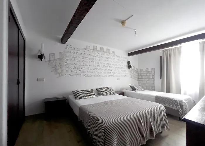 Hotel Rainha Santa Isabel - History