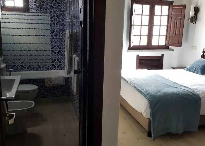 Rainha Santa Isabel - History מלון אובידוס