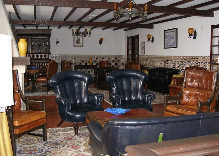 Rainha Santa Isabel - History Hotel 3*