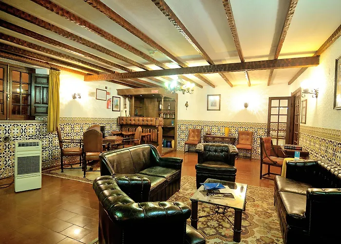 Rainha Santa Isabel - History