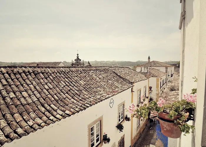 Hotel Rainha Santa Isabel - History