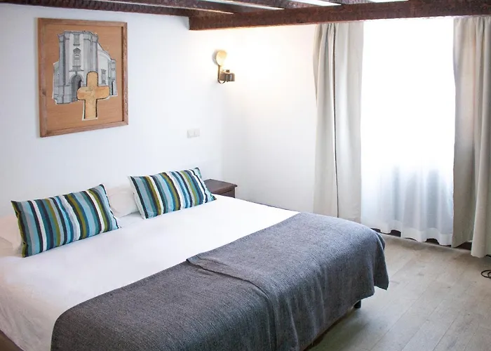 מלון Rainha Santa Isabel - History